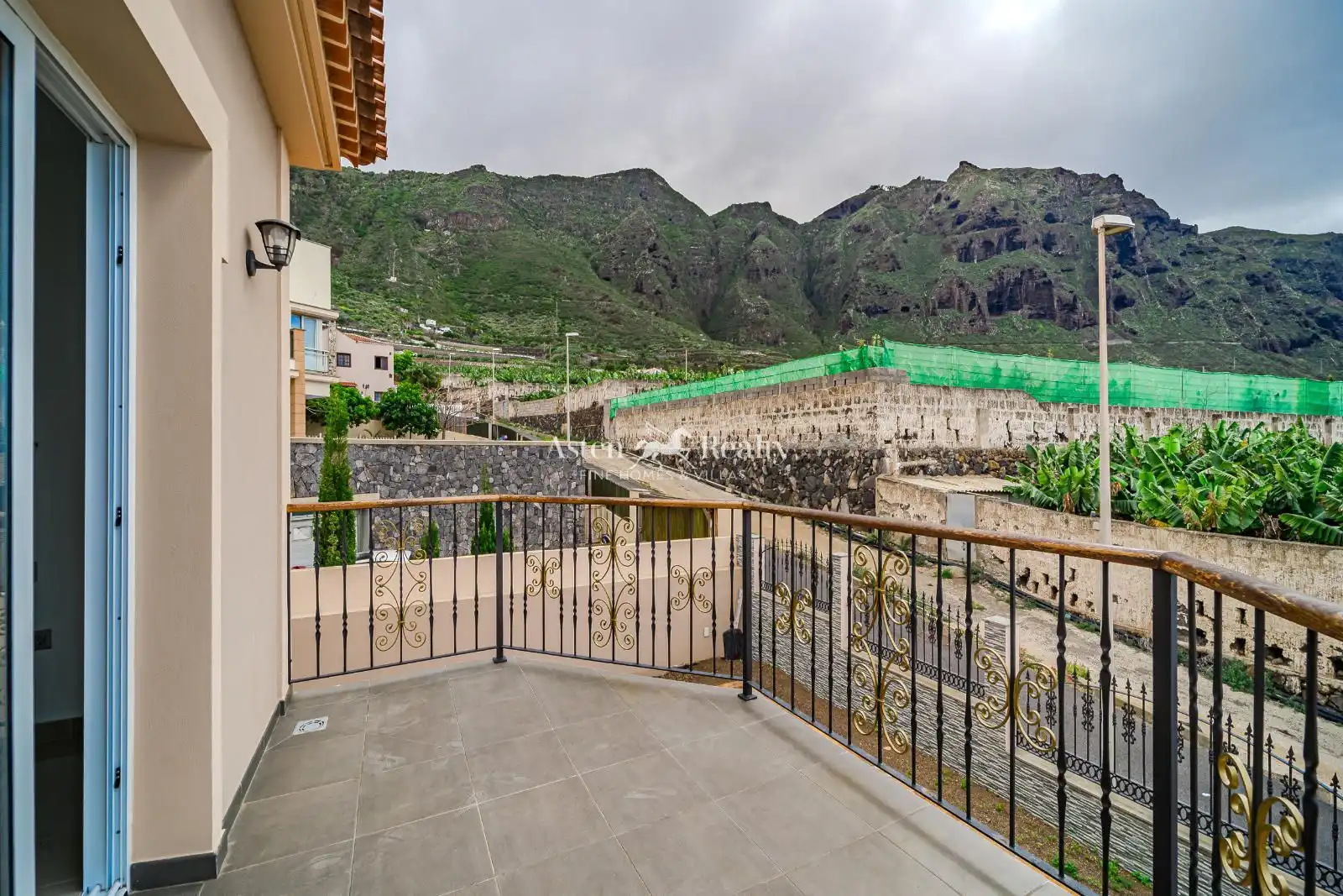 Vista exterior de Casa o xalet en venda en Garachico amb Terrassa