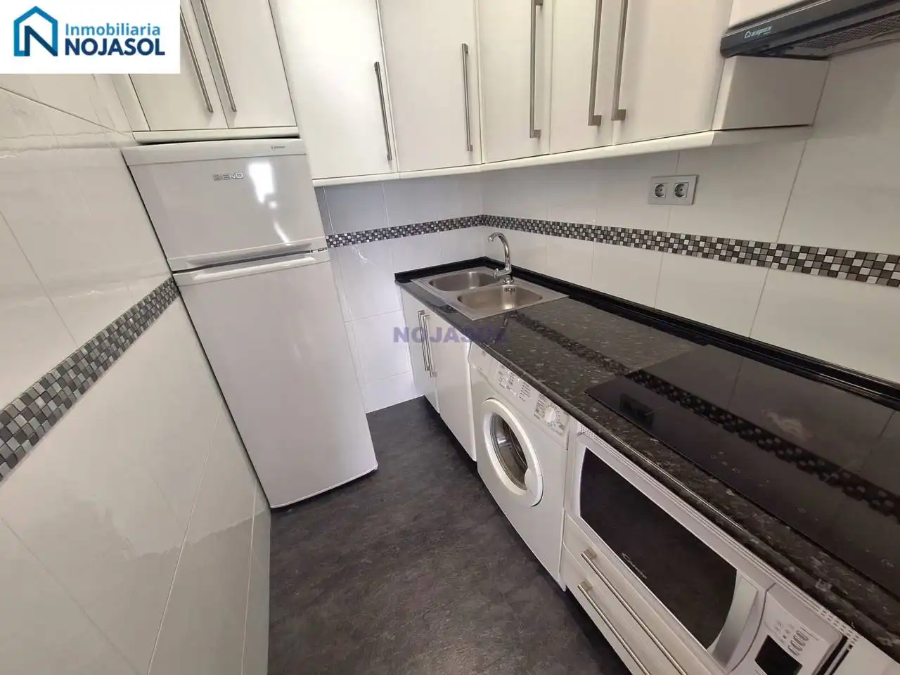Cocina de Apartamento en venta en Noja con Calefacción, Parquet y Terraza