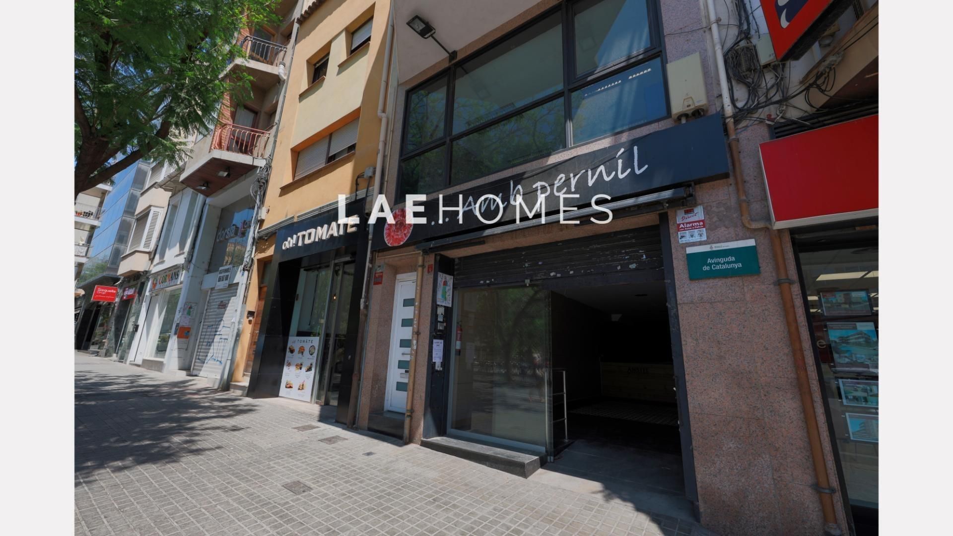Exterior view of Building for sale in Cerdanyola del Vallès