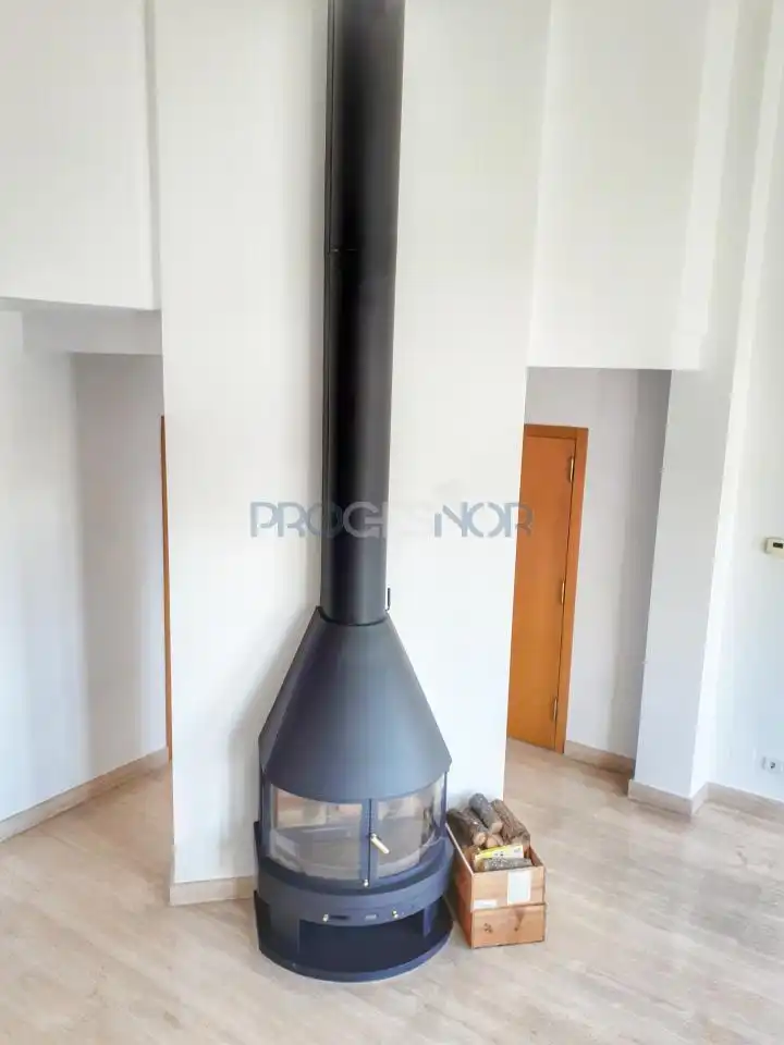 Duplexes for rent in León Capital   with Heating and Parquet flooring