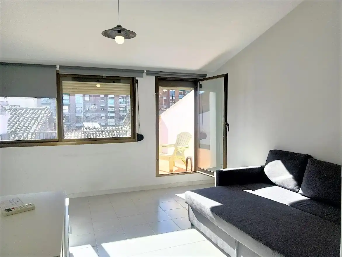 Schlafzimmer von Wohnung zur Miete in Lleida mit Klimaanlage, Heizung und Terrasse