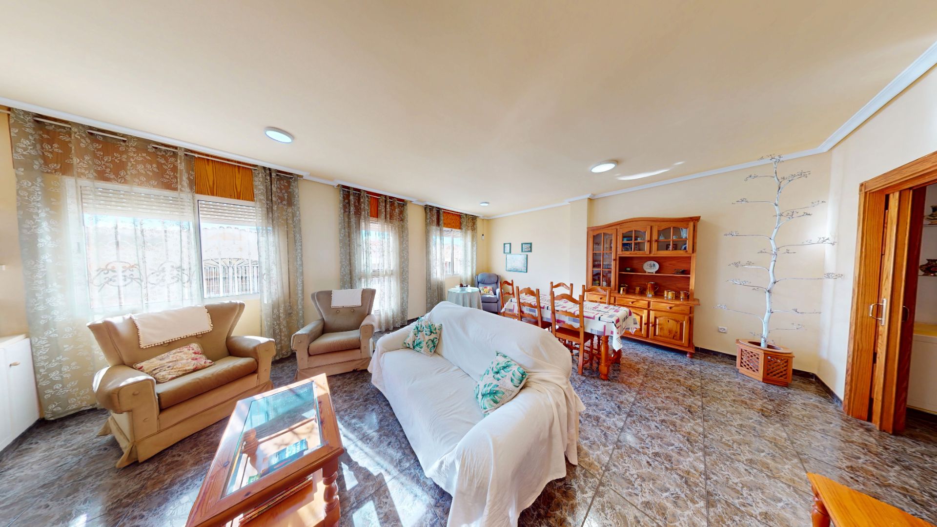 Sala de estar de Casa adosada en venta en  Almería Capital con Terraza, Amueblado y Horno