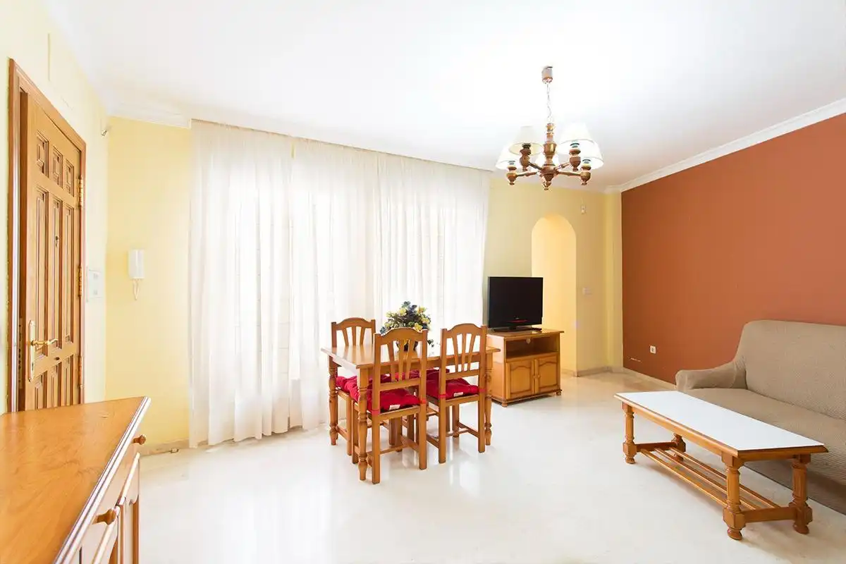 Fotografía del inmueble reportado: 990 €/mes — San Ildefonso, Granada