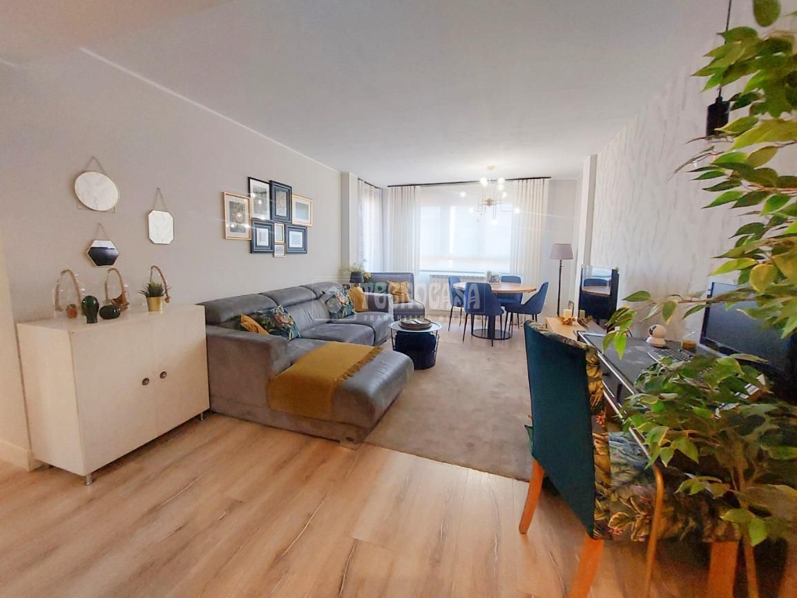 Sala d'estar de Pis en venda en  Zaragoza Capital amb Aire condicionat, Calefacció i Terrassa