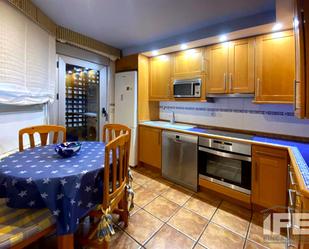 Kitchen of Duplex for sale in Alagón  with Air Conditioner, Heating and Parquet flooring