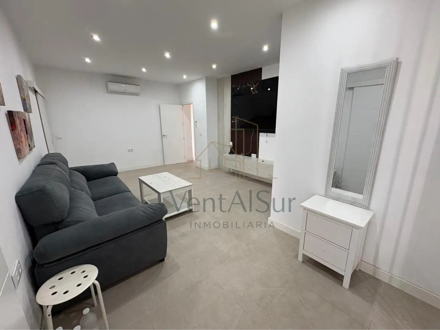 Living room of Houses for sale in Sanlúcar de Barrameda  with Air Conditioner, Terrace and Furnished