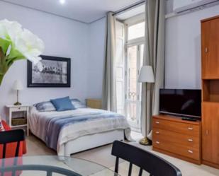 Study to rent in Sant Francesc