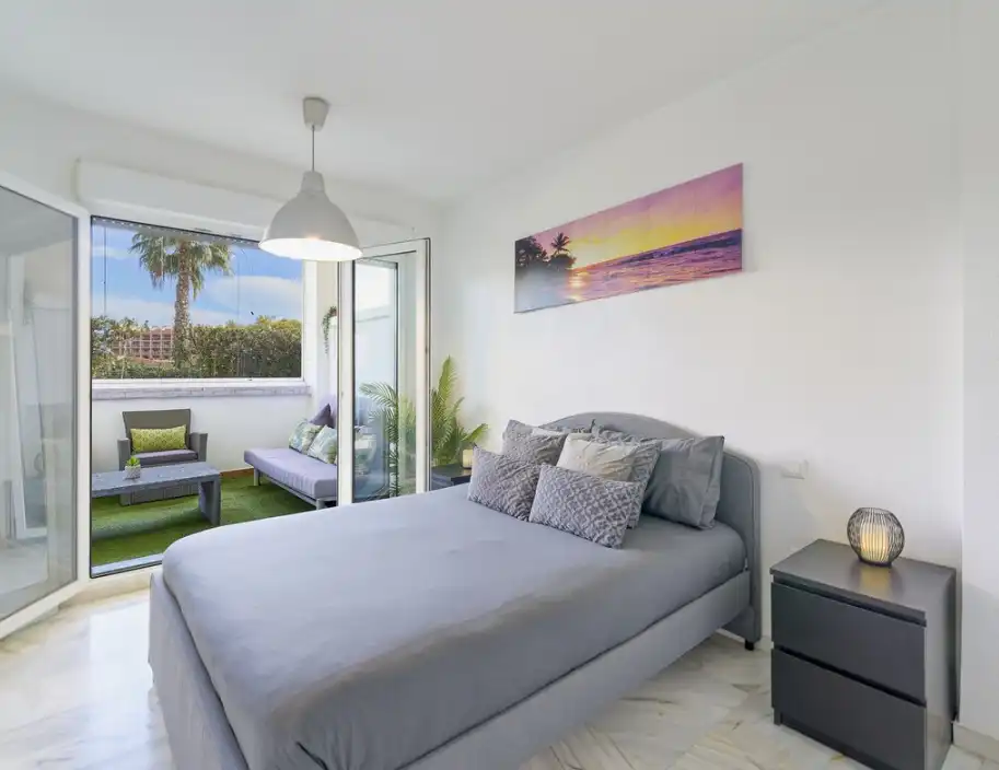 Flat with pool for sale in Torrequebrada, imagen 10