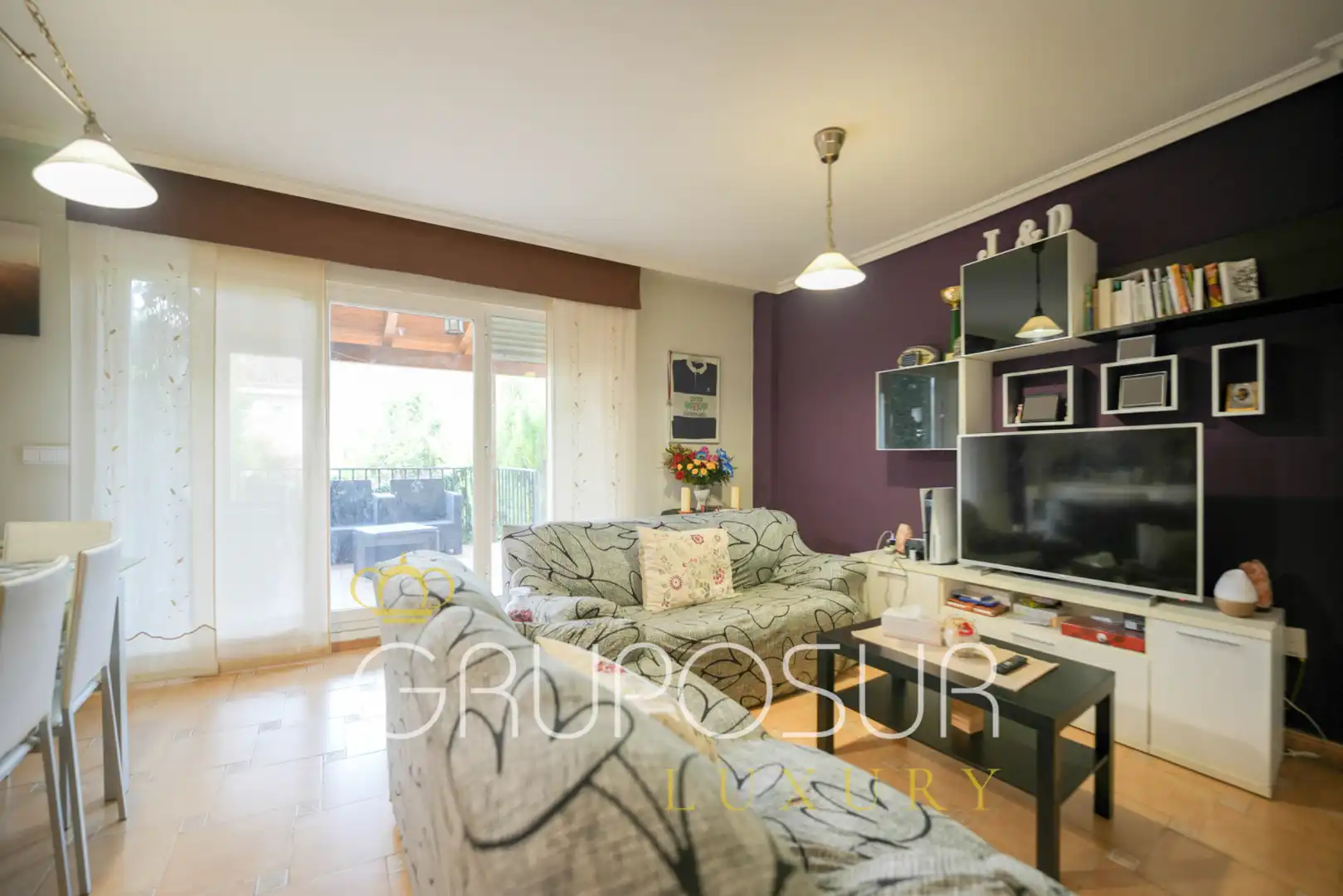 Sala de estar de Casa adosada en venta en Boecillo con Calefacción, Jardín privado y Parquet