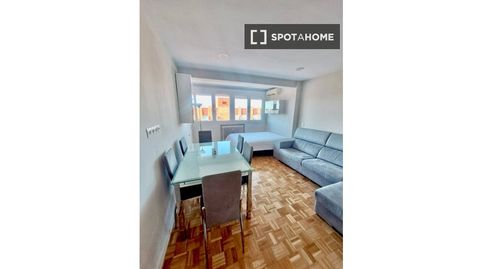 Foto 4 de Piso de alquiler en Pueblo Nuevo, Madrid Capital