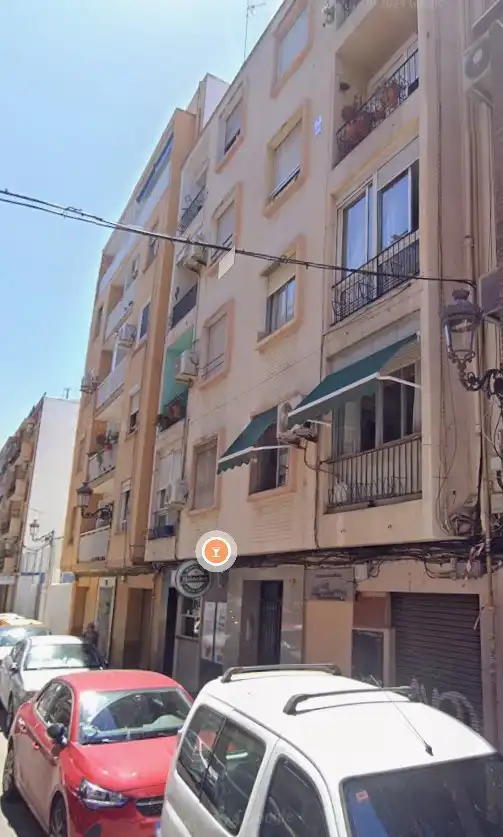 Pis amb terrassa en venda a Carrer de les Arts i dels Oficis 16