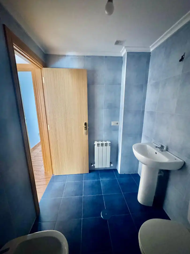 Baño de Ático de alquiler en Venta de Baños con Calefacción y Se aceptan mascotas