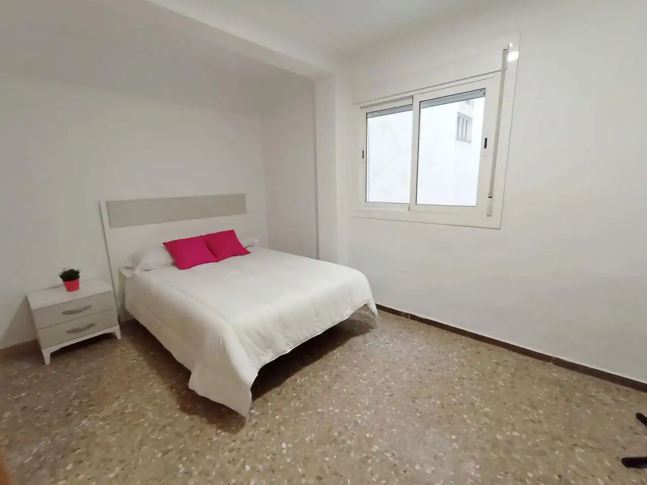 Piso de alquiler en Dels Sants Just I Pastor, L'Illa Perduda