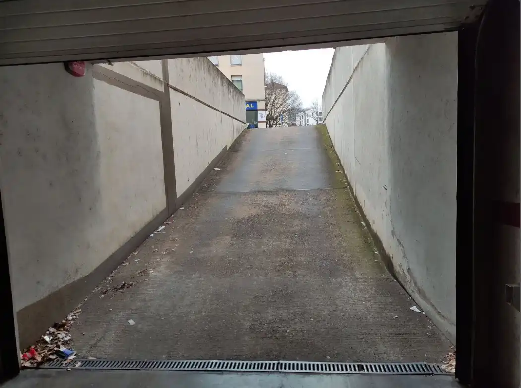 Einzelparkplatz mit Aufzug zum Verkauf in Avinguda Onze de Setembre, imagen 6