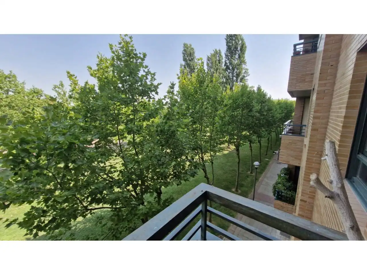 Terrassa de Pis en venda en  Logroño amb Calefacció, Parquet i Terrassa