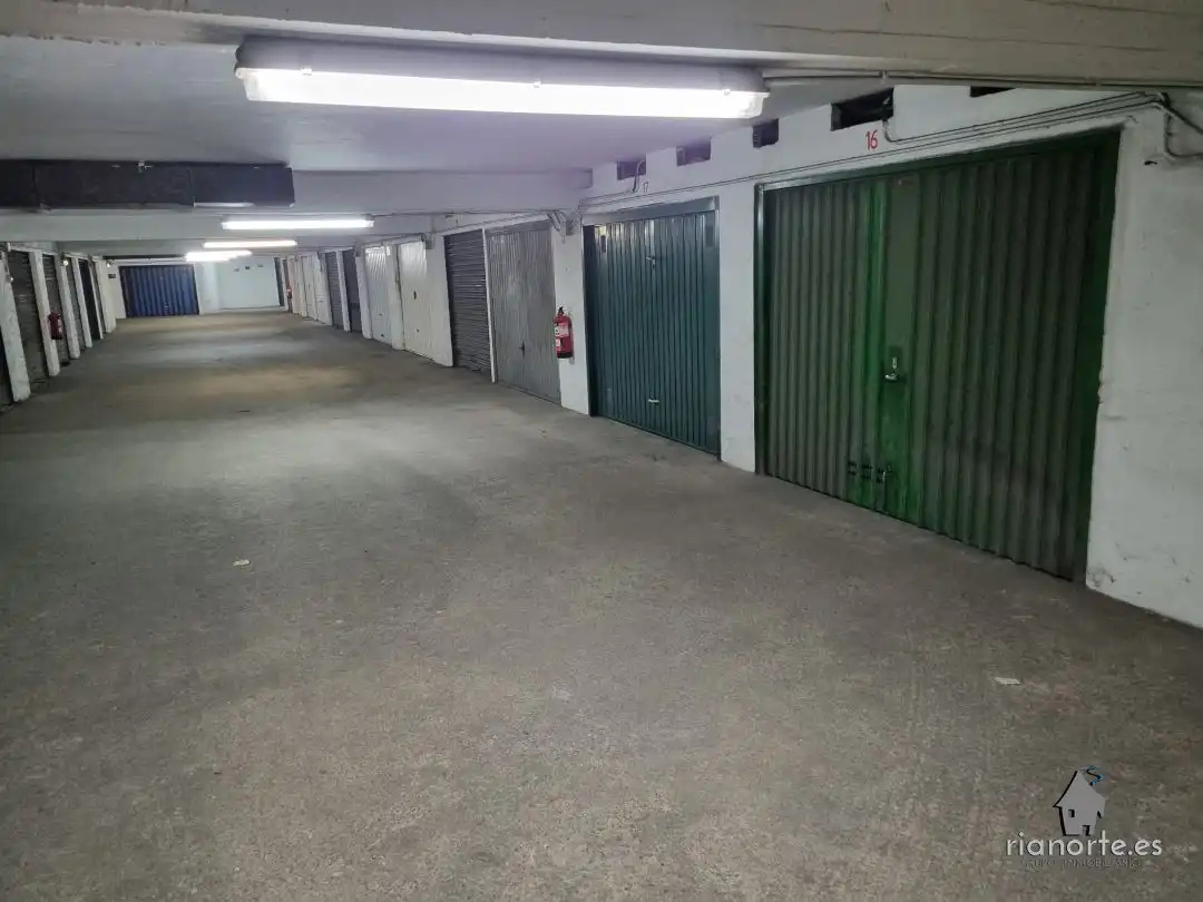 Parkplatz von Garage zum Verkauf in Avilés