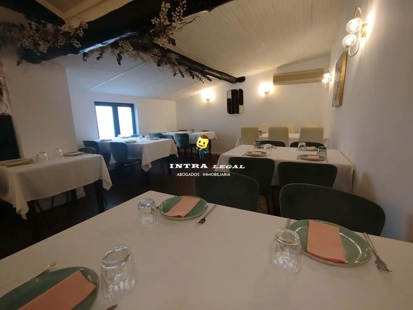 Geschaftsraum zur Miete in Salamanca mit Klimaanlage, Terrasse und Möbliert