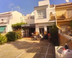 Exterior view of Single-family semi-detached for sale in Sanlúcar de Barrameda  with Air Conditioner