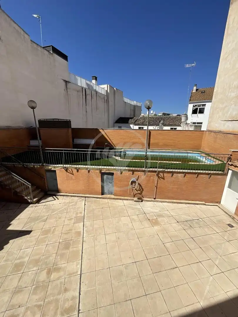 Terrasse von Wohnung zum Verkauf in Linares mit Klimaanlage