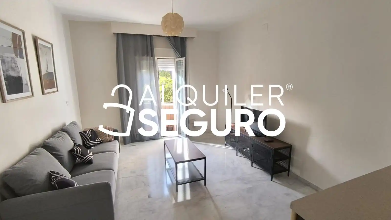 Exterior view of Flat for rent in Sevilla  with Air Conditioner and Furnished