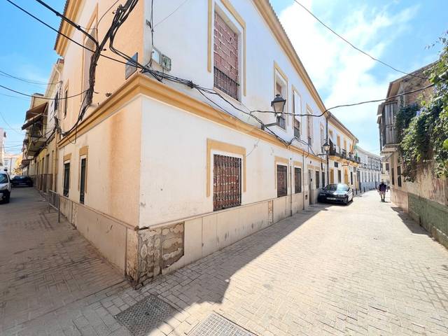 Edificio en Venta en Calle Maestro Pablo Luna, 16 en La Florida - Parque Norte