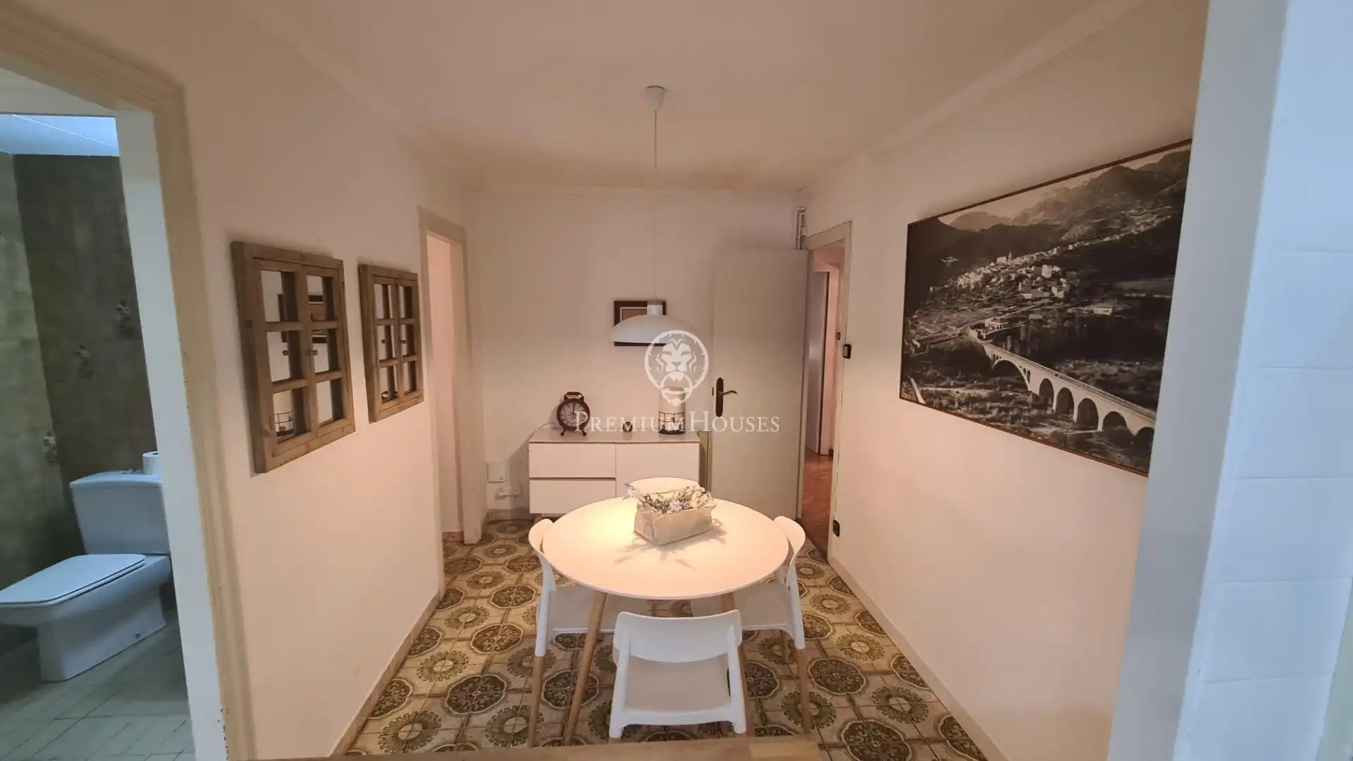 Comedor de Planta baja en venta en Barcelona con Calefacción y Terraza