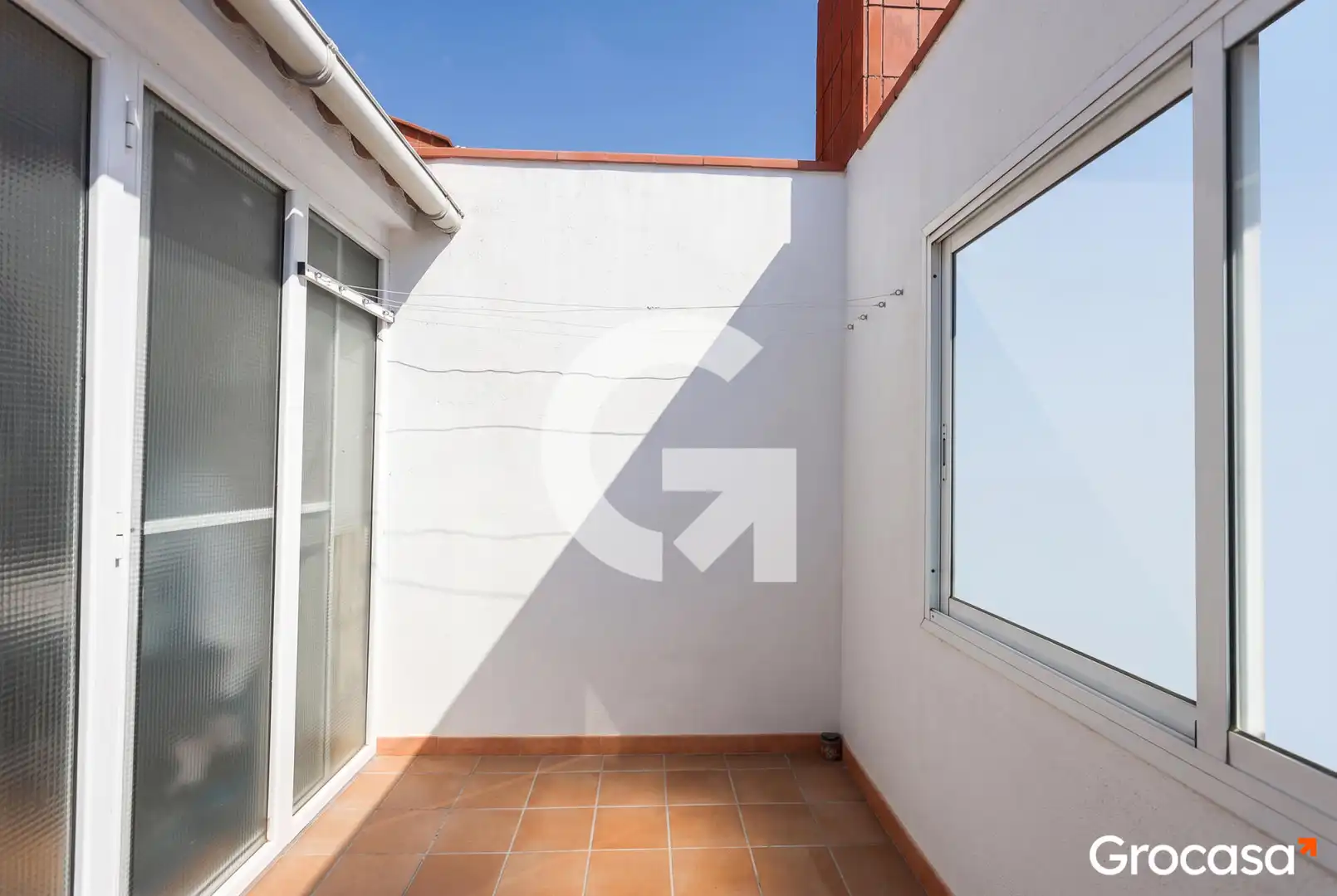Terrassa de Casa adosada en venda en Sant Boi de Llobregat amb Aire condicionat, Calefacció i Jardí privat