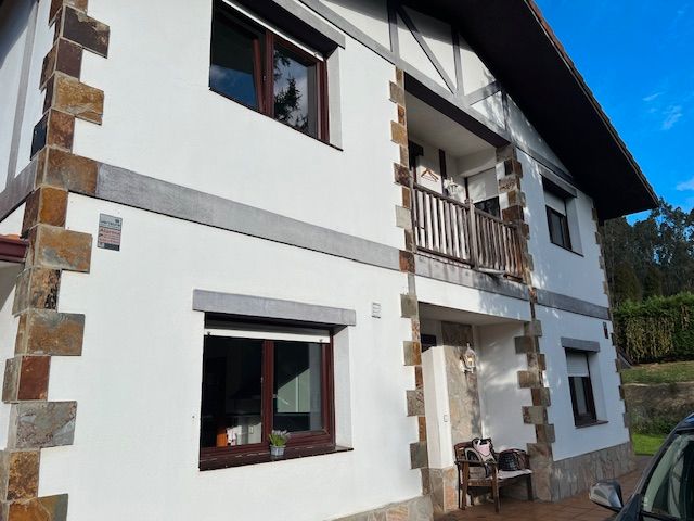 Vista exterior de Casa o chalet en venta en Maruri-Jatabe con Calefacción, Jardín privado y Terraza