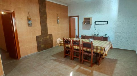 SE VENDE CHALET CON PISCINA EN MUY BUEN ESTADO EN ASPE ZONA DE UCHEL, imatge 5