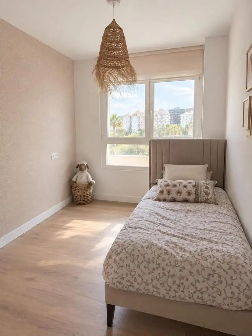 Bedroom of Apartments for rent in Nueva Andalucía