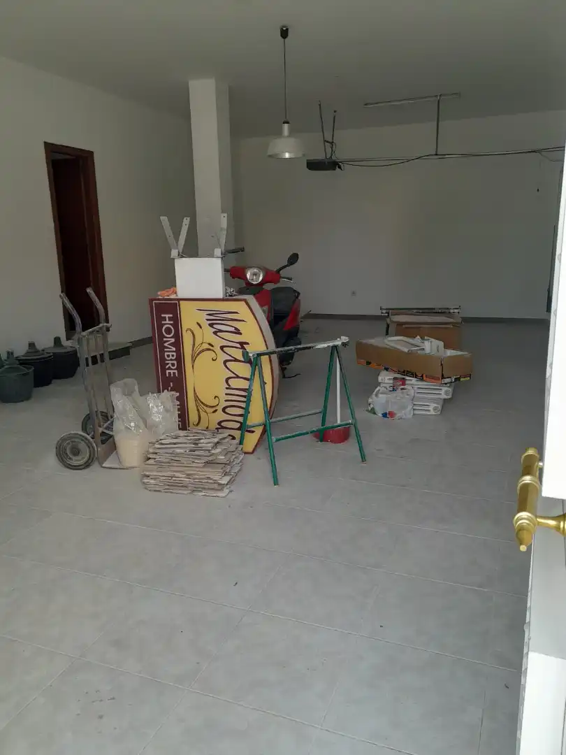Gewerbefläche zur Miete in Avenida de Vilariño, imagen 4