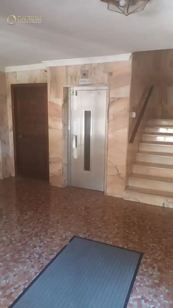 Piso en venta en Sevilla con Terraza