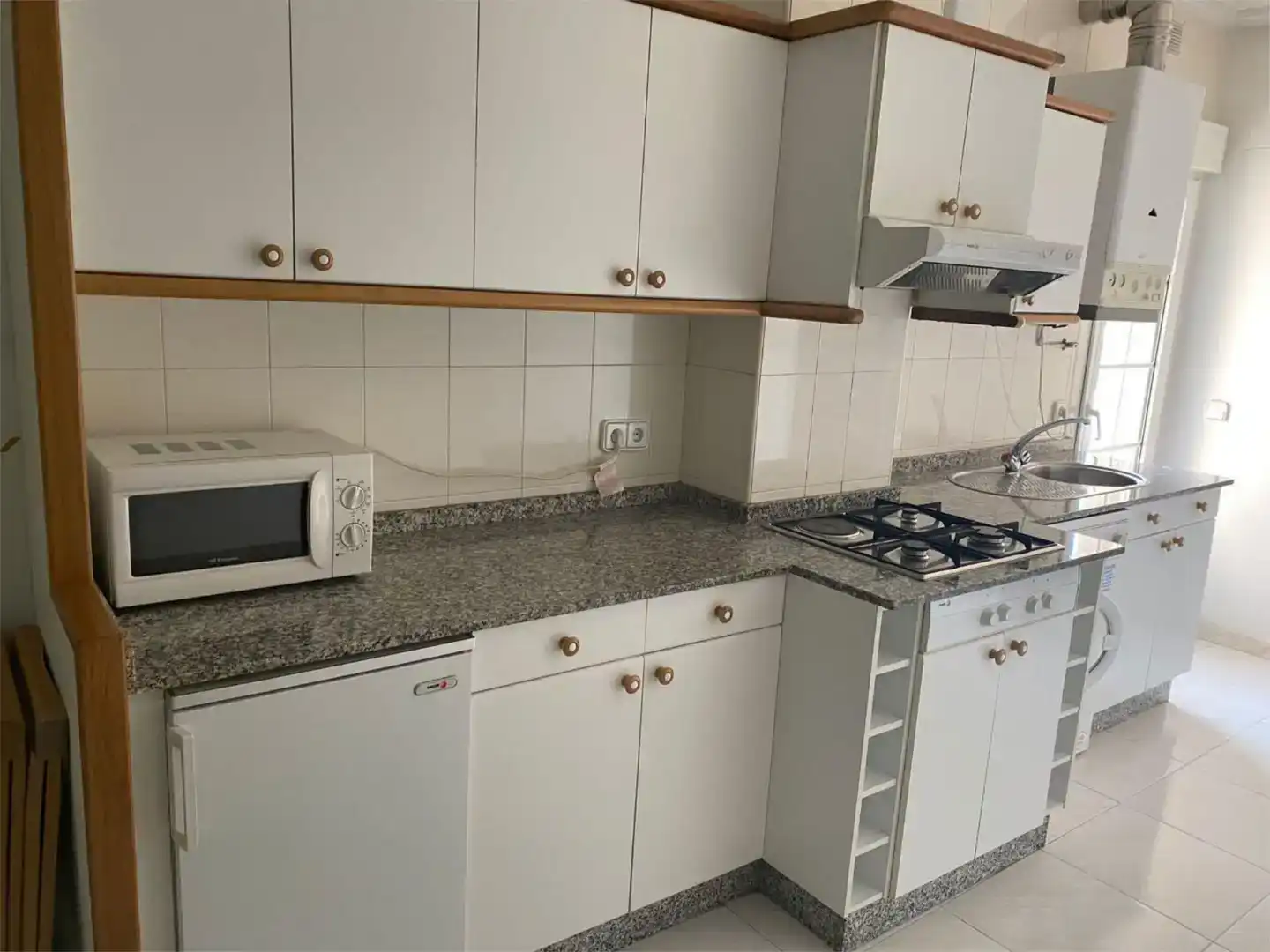 Cuina de Apartament de lloguer en Galende