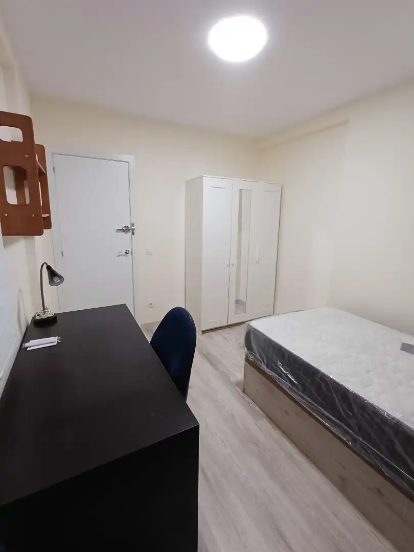 Habitación de Piso para compartir en Leganés con Jardín privado, Parquet y Trastero