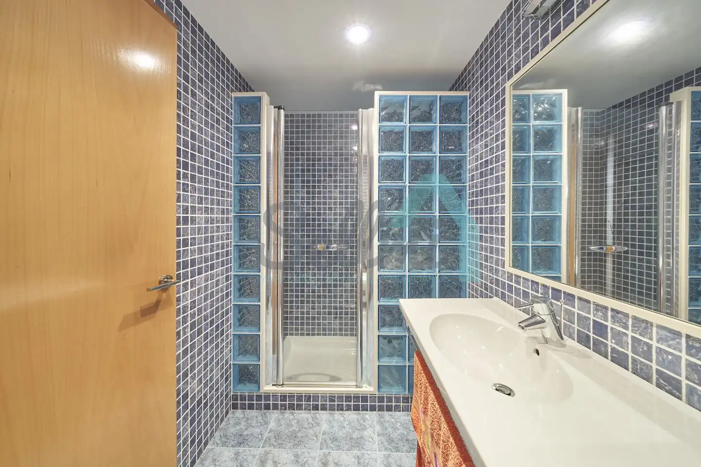 Bathroom of Houses for sale in Gozón  with Heating, Private garden and Terrace