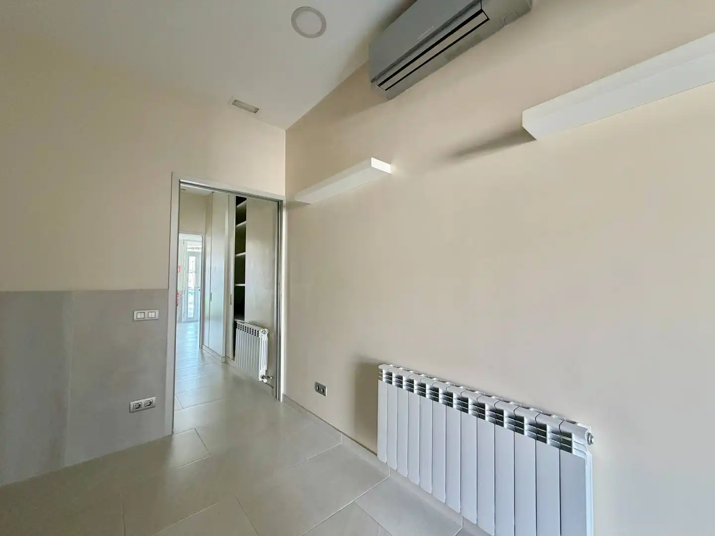 Local comercial en venta en Pasaje Sector de Sant Morí, imagen 9