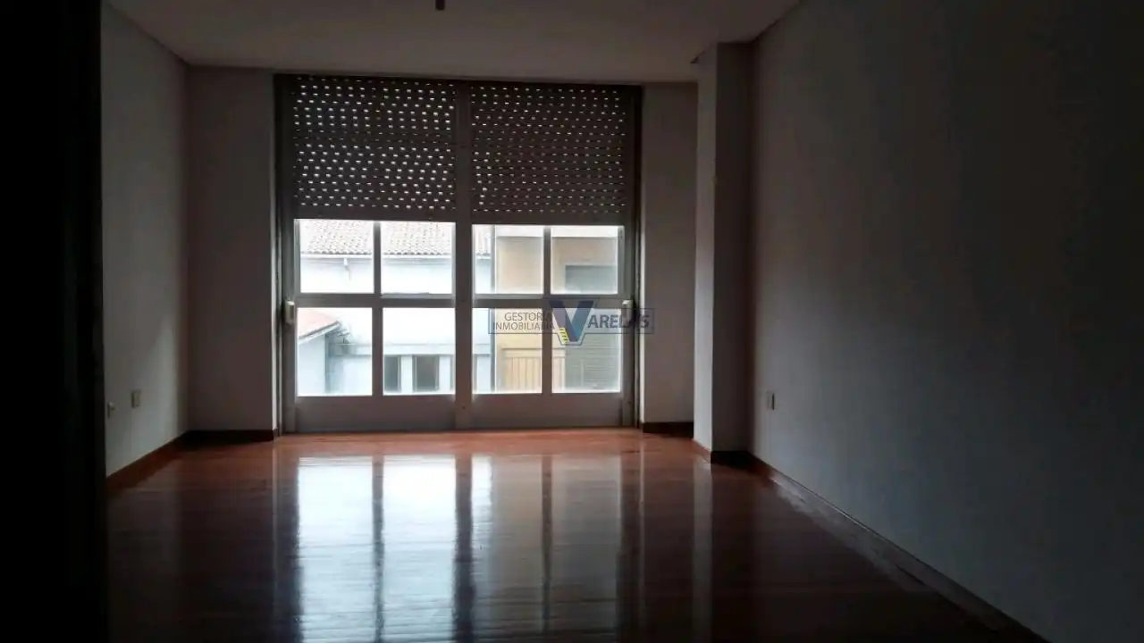 Wohnung zum Verkauf in Maceda mit Abstellraum und Balkon