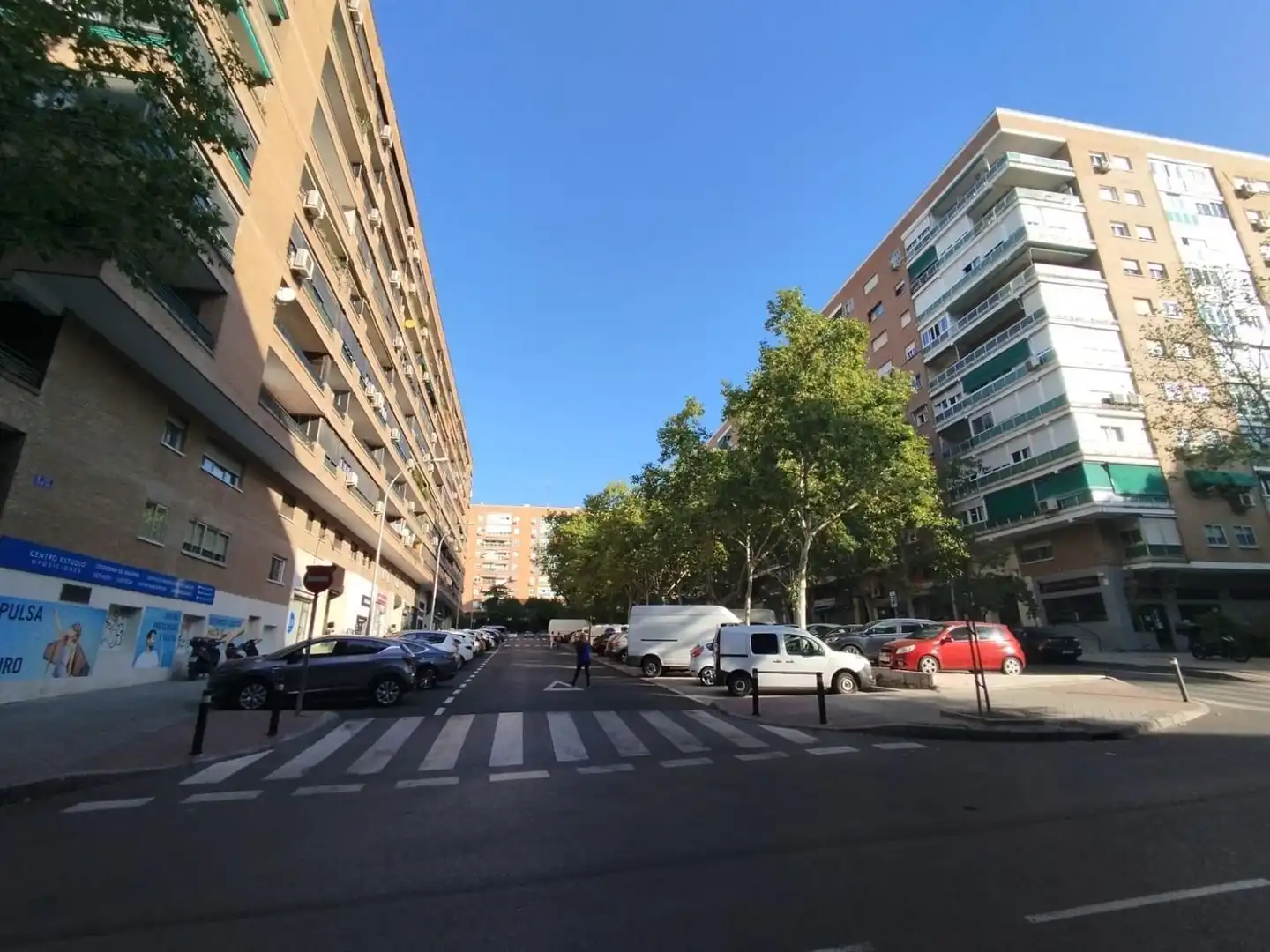 Außenansicht von Geschaftsraum zum Verkauf in Madrid