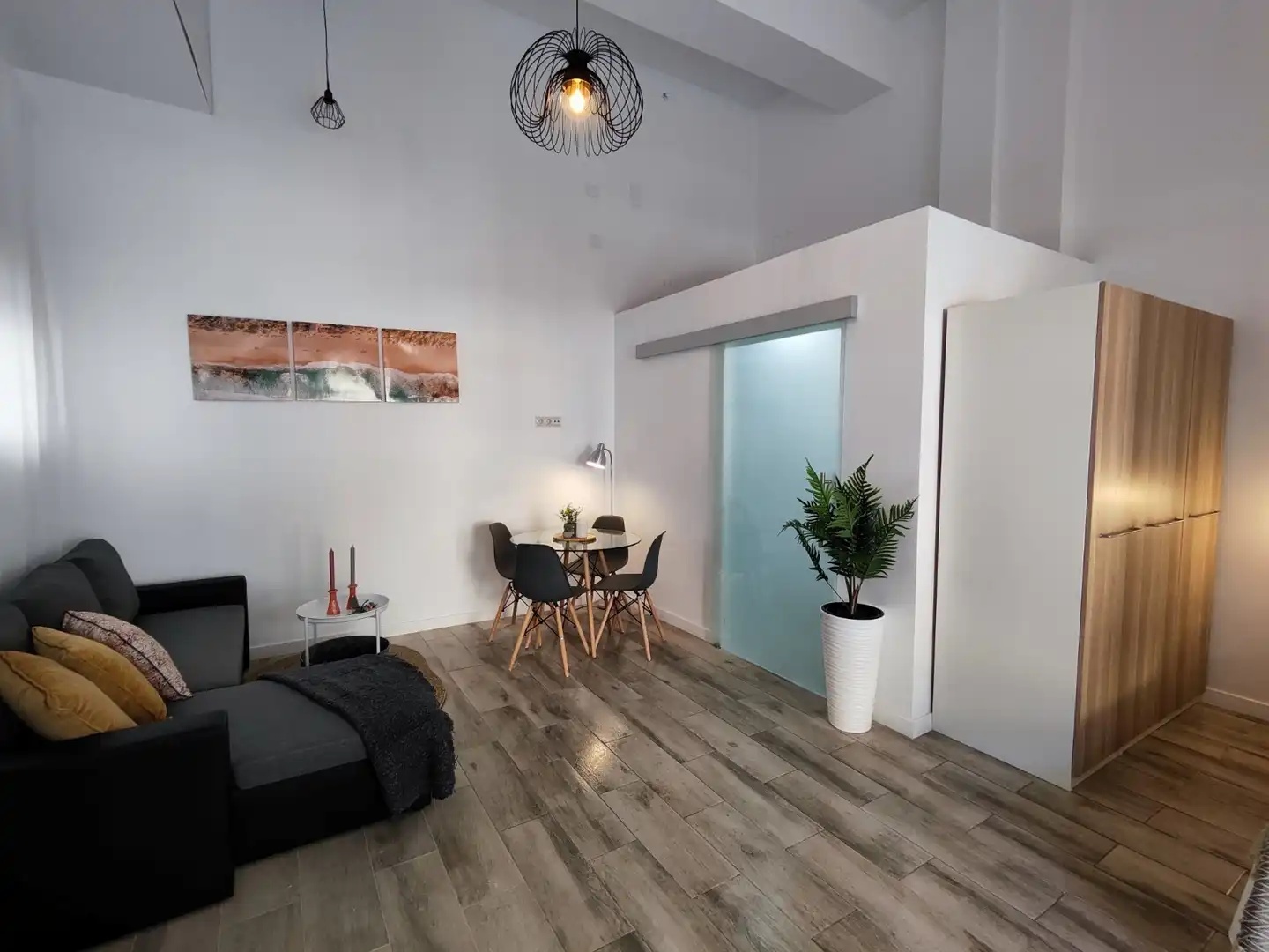 Wohnzimmer von Geschaftsraum zum Verkauf in Málaga mit Klimaanlage, Heizung und Möbliert