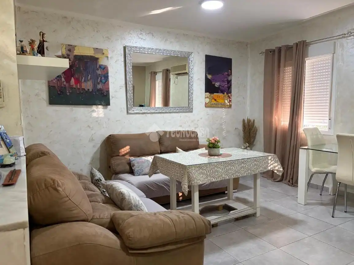 Sala de estar de Piso en venta en Sevilla con Aire acondicionado