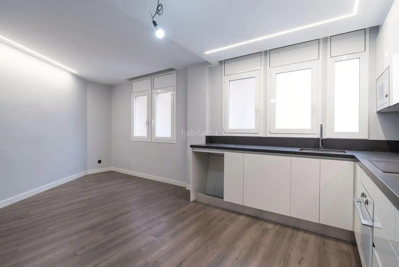Piso reformado y muy luminoso en pleno centro de Tarragona, immagine 2
