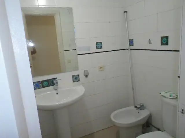 Baño de Piso en venta en  Logroño con Calefacción