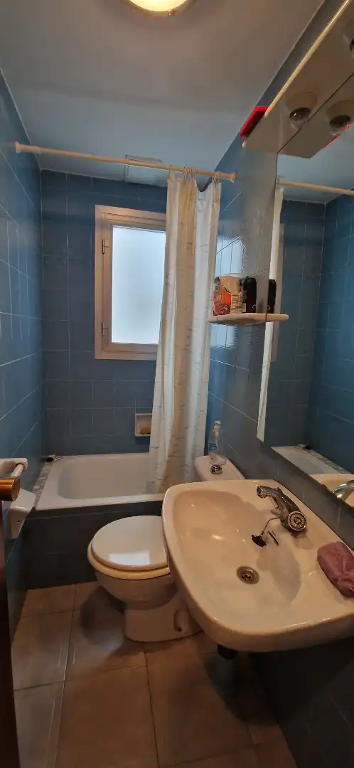 Bathroom of Flat for sale in Cambrils  with Heating, Terrace and Furnished