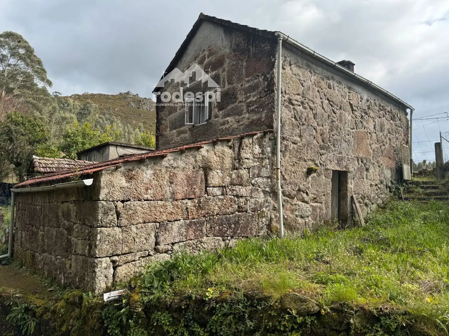 House for sale in As Neves