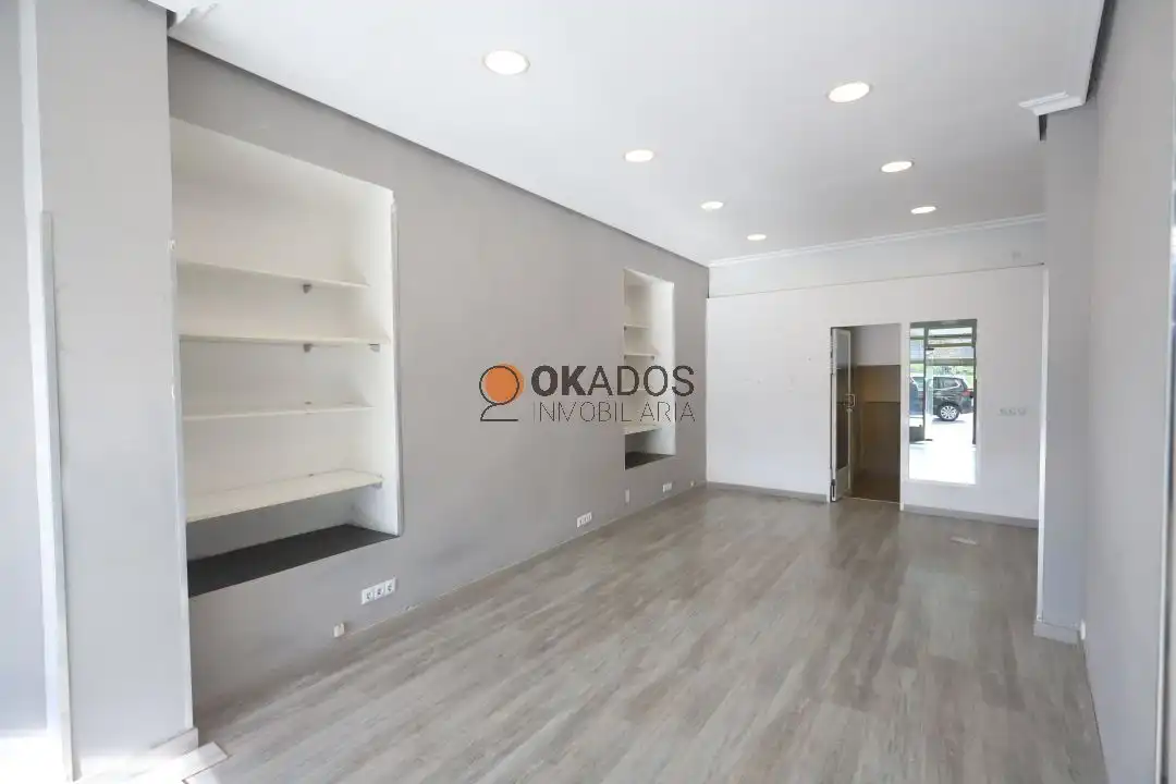 Local comercial en venda a Avenida Pasajes De San Pedro 51, imagen 4