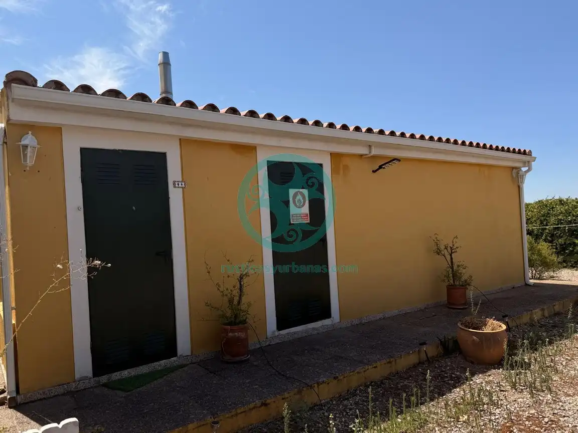 Vista exterior de Casa o chalet en venta en Casar de Cáceres con Aire acondicionado, Calefacción y Jardín privado
