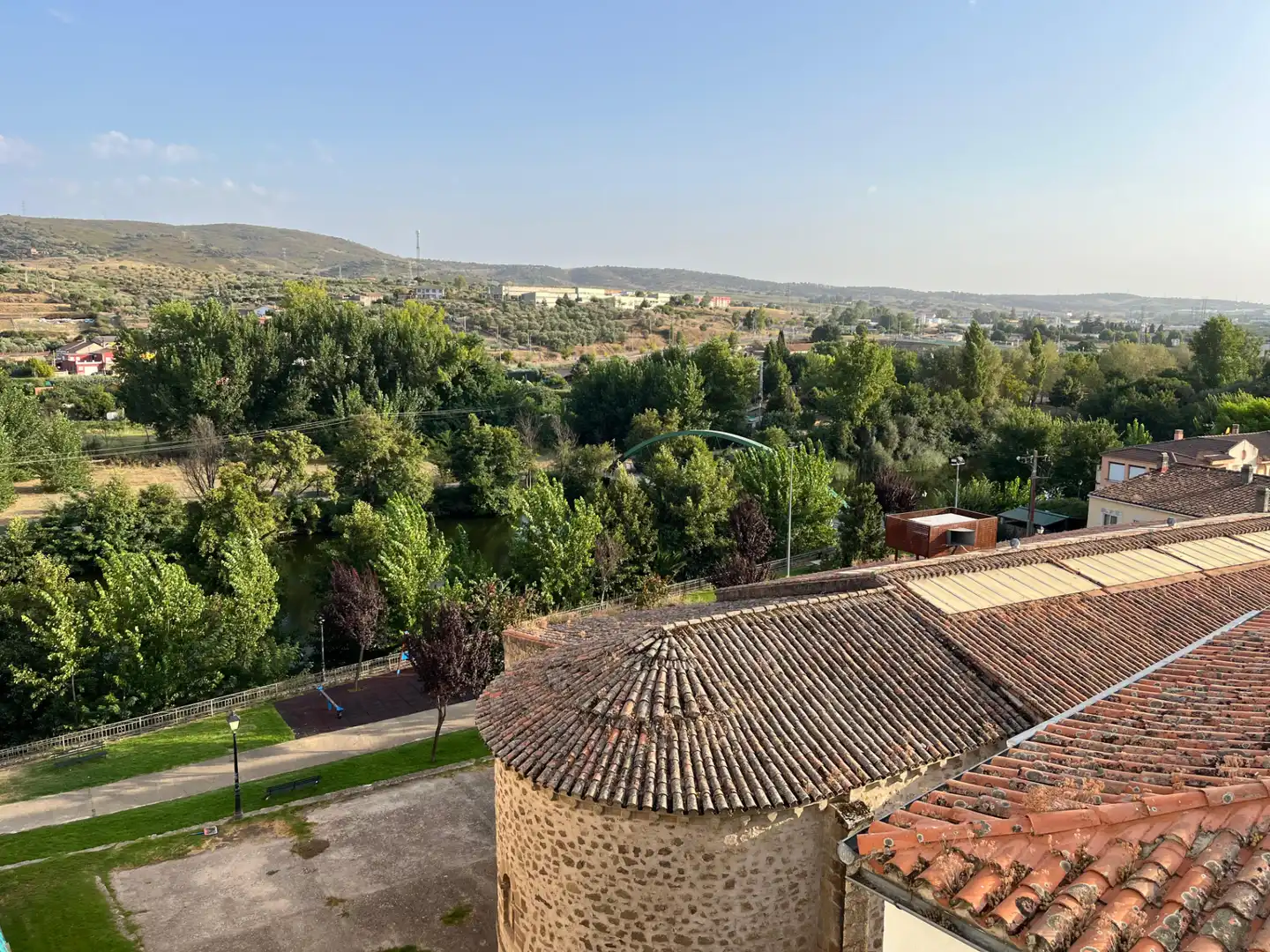 Vista exterior de Piso en venta en Plasencia con Aire acondicionado, Calefacción y Amueblado