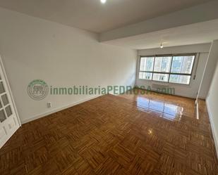 Flat to rent in Avenida AUGUSTO GARCIA SANCHEZ, Zona de Plaza de Barcelos