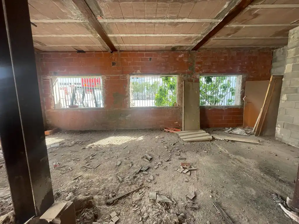 Nave industrial en venta en Oliva, Ribesalbes