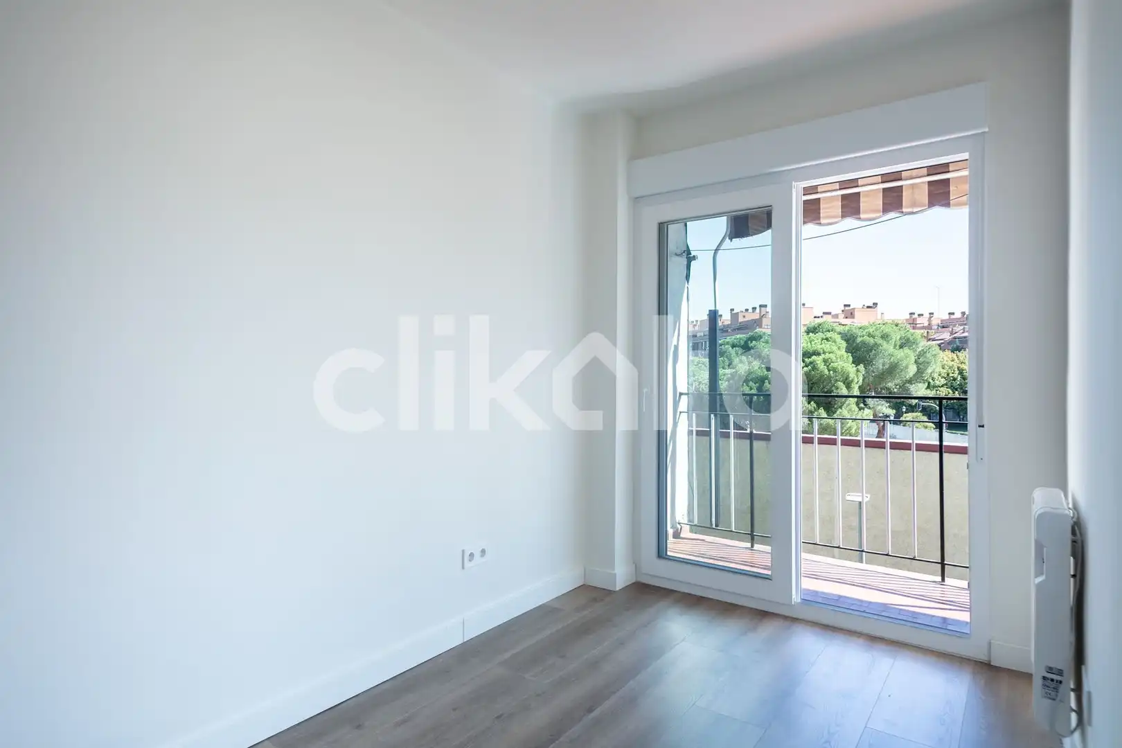 Schlafzimmer von Wohnung zur Miete in Villaverde